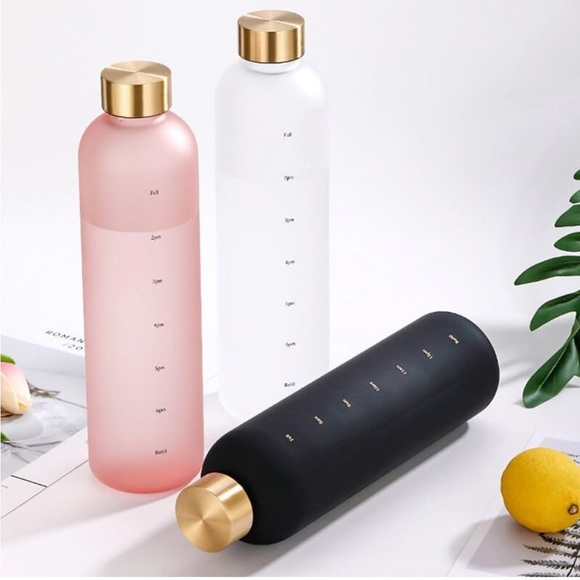 Other - Black Water Bottle 32oz